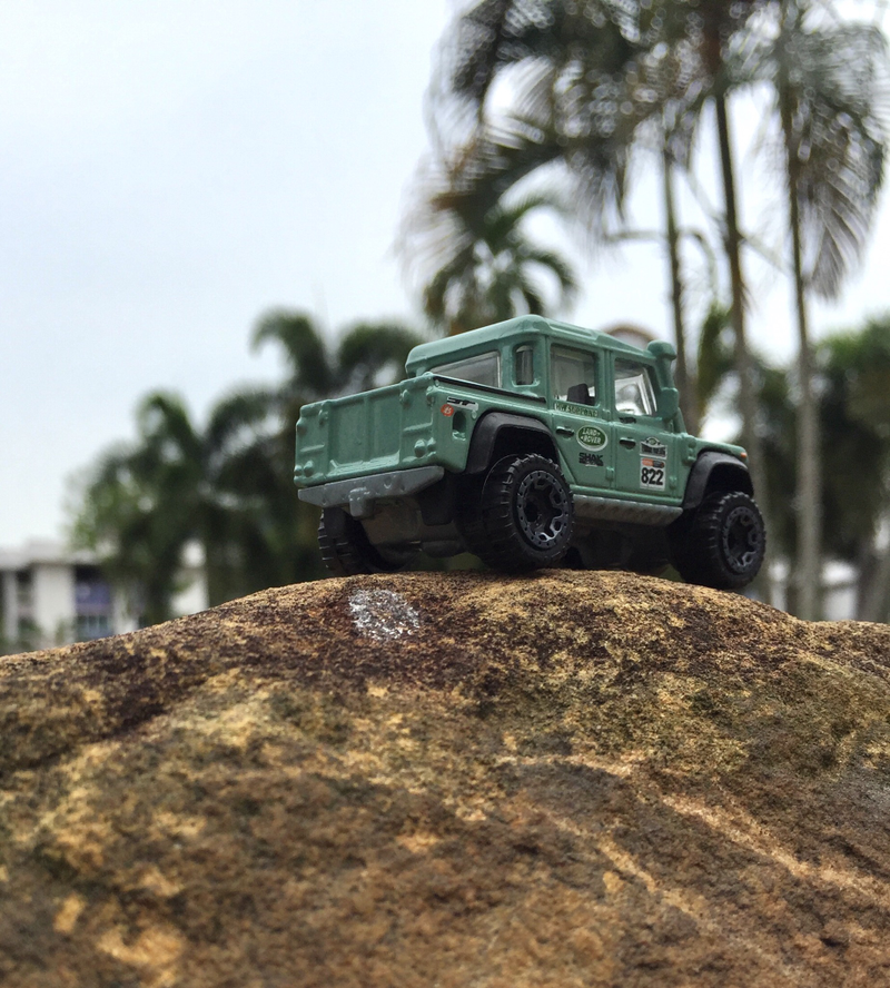 Illustration for article titled ‘15 Land Rover Defender Double Cab by Hot Wheels